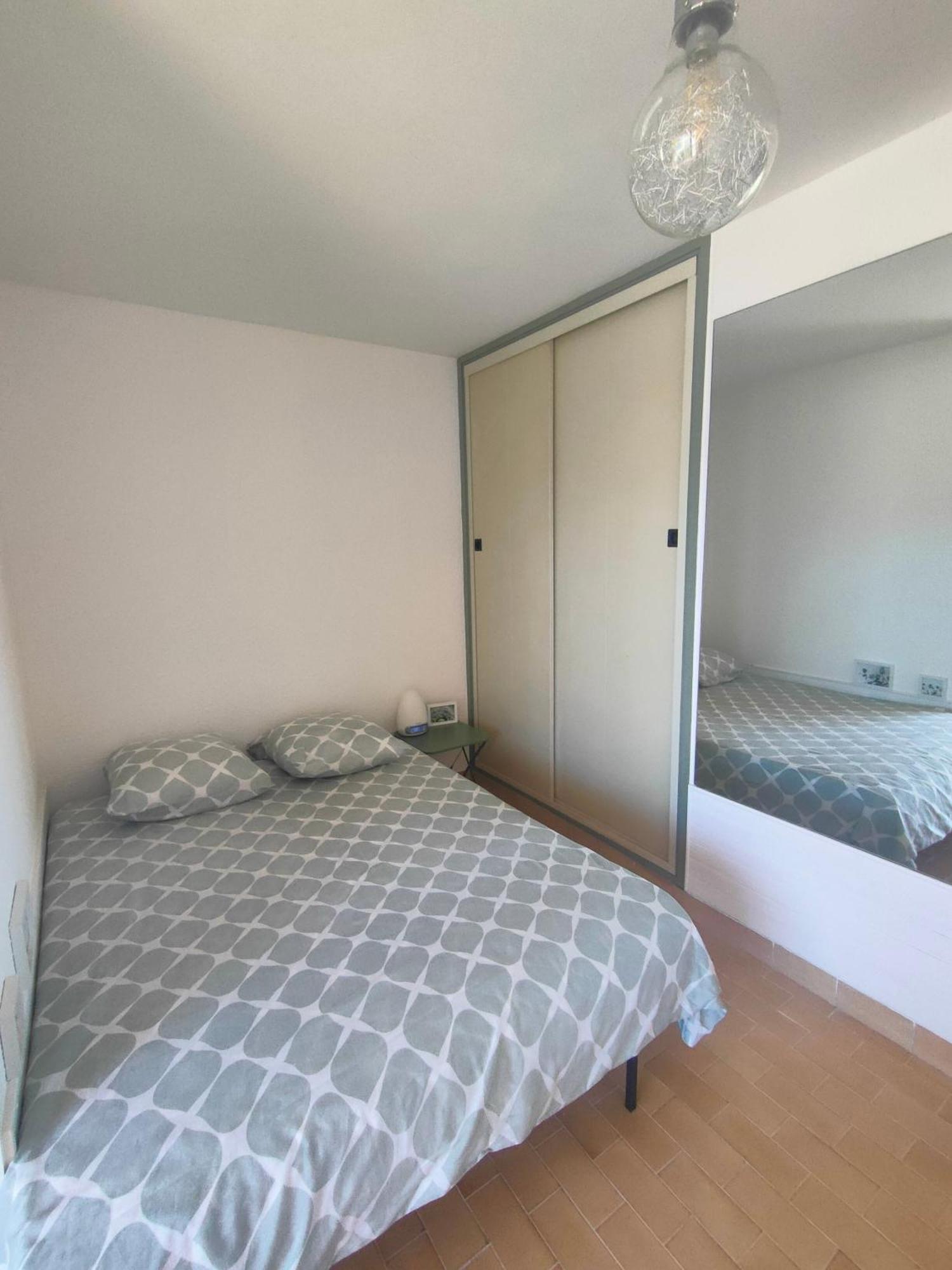 Gruissan, Studio Cabine, Au Calme Vue Degagee Sur Marina Esterno foto