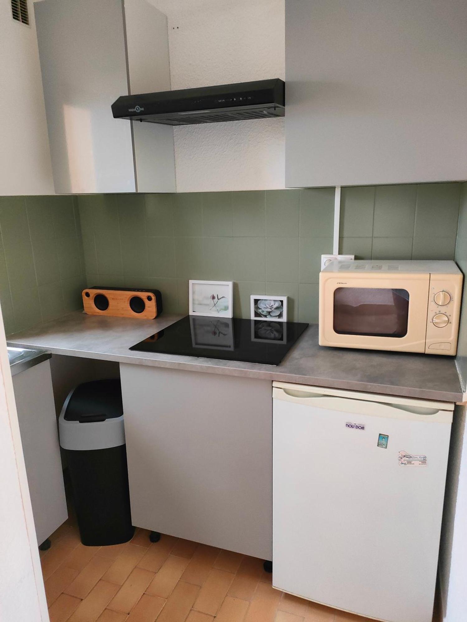 Gruissan, Studio Cabine, Au Calme Vue Degagee Sur Marina Esterno foto