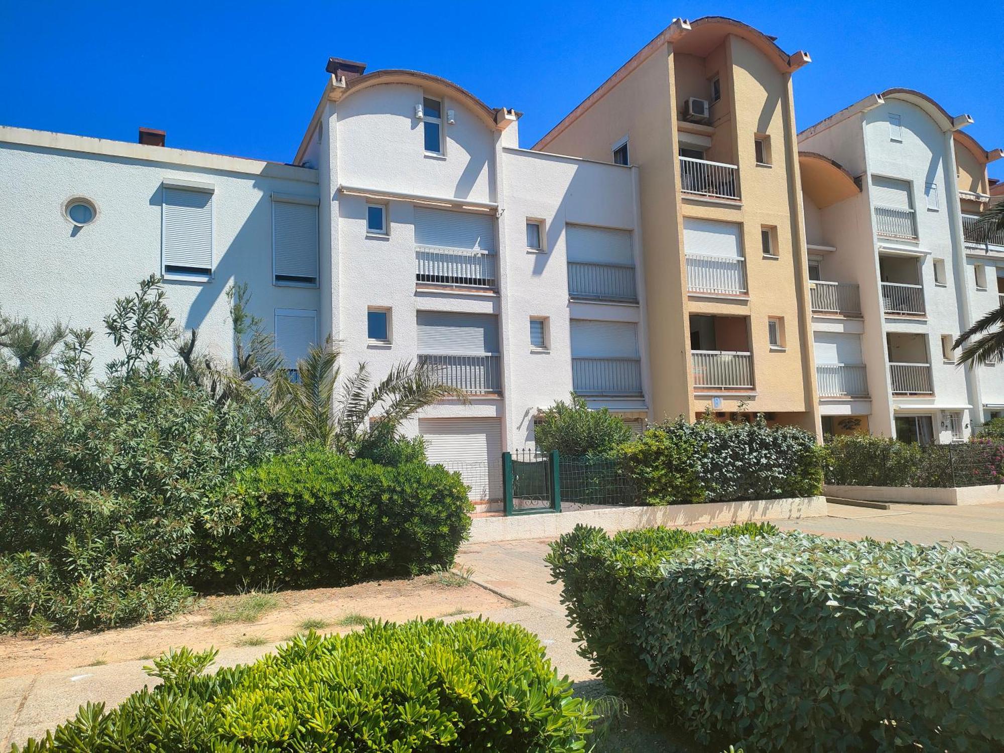 Gruissan, Studio Cabine, Au Calme Vue Degagee Sur Marina Esterno foto
